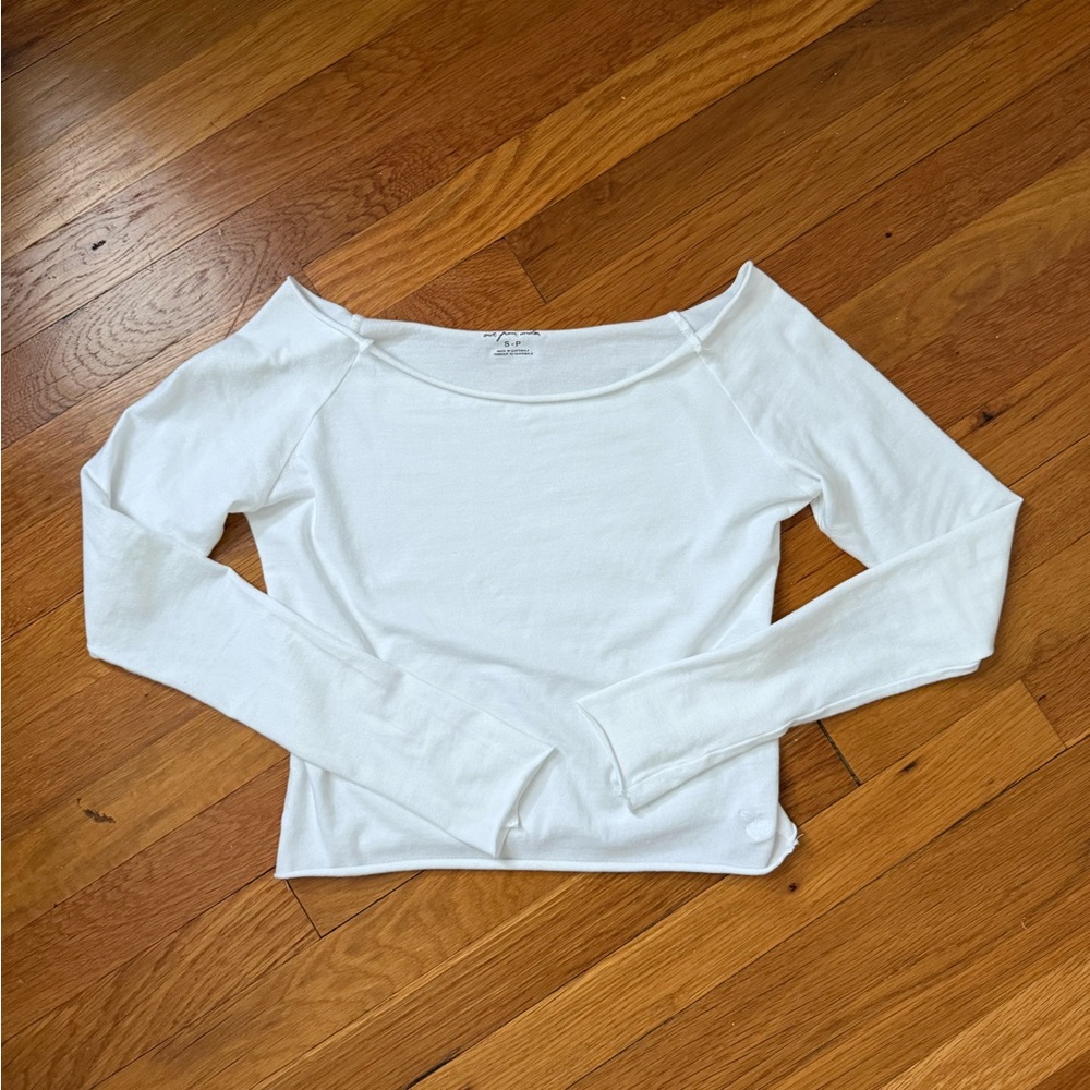 urban outfitters off shoulder long sleeve tee NWOT